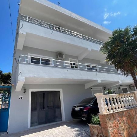 Villa Shqiponja Sarandë Exterior foto