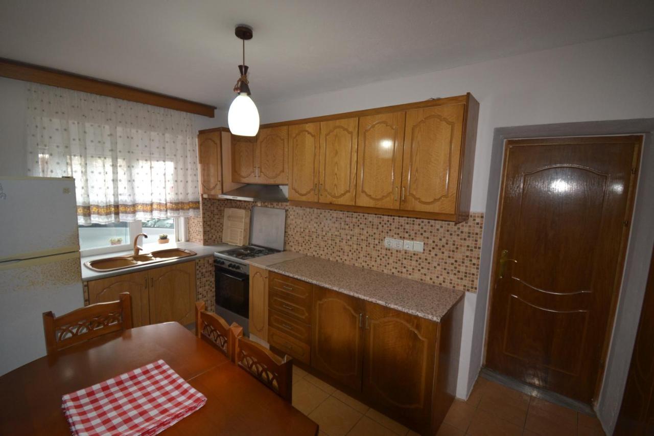 Villa Shqiponja Sarandë Exterior foto